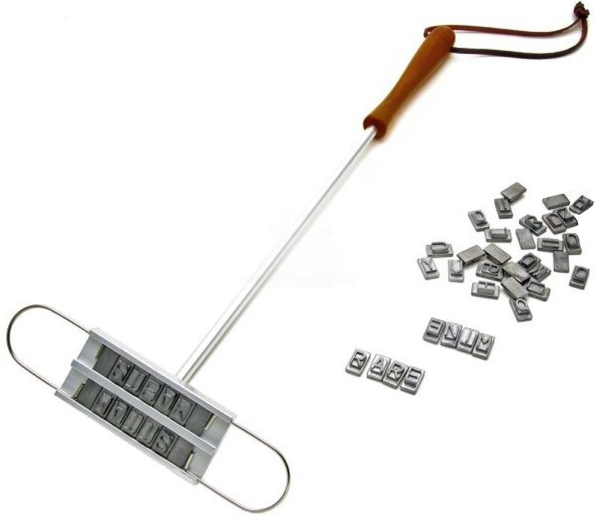 Merkloos BBQ Branding Iron - Barbecuegereedschapset - Bbq Accessoires - Bbq Brandijzer 1 Merkloos BBQ Branding Iron - Barbecuegereedschapset - Bbq Accessoires - Bbq Brandijzer