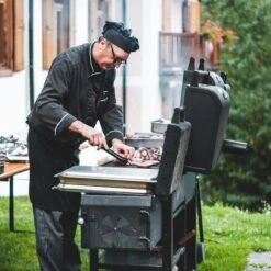 BBQ Accesoires Gereedschapset Koffer Set Tang Borstel Schort Barbecue Dagdeals - Chef Cook BBQ Accessoires Set -Barbecuebenodigdheden 1200x1200 123