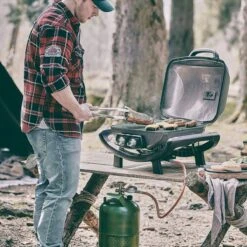 Burnhard Draagbare 2-Branders Gasbarbecue - Afdekhoes - BBQ Wayne 32 Burnhard Draagbare 2-Branders Gasbarbecue - Afdekhoes - BBQ Wayne -Barbecuebenodigdheden 1200x1200 249