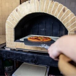 Boska Pizzasteen Deluxe Rechthoek - Voor De Oven - Knapperige Pizza's - 40x32 Cm - BBQ Accessoires 28 Boska Pizzasteen Deluxe Rechthoek - Voor De Oven - Knapperige Pizza's - 40x32 Cm - BBQ Accessoires -Barbecuebenodigdheden 1200x1200 406