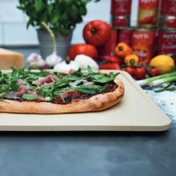 Boska Pizzasteen Deluxe Rechthoek - Voor De Oven - Knapperige Pizza's - 40x32 Cm - BBQ Accessoires 29 Boska Pizzasteen Deluxe Rechthoek - Voor De Oven - Knapperige Pizza's - 40x32 Cm - BBQ Accessoires -Barbecuebenodigdheden 1200x1200 407