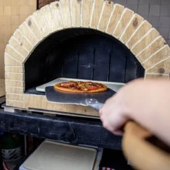 Boska Pizzaschep Barbecue - Kort Handvat - Stabiel - Aluminium - Eikenhout - BBQ Accessoires 36 Boska Pizzaschep Barbecue - Kort Handvat - Stabiel - Aluminium - Eikenhout - BBQ Accessoires -Barbecuebenodigdheden 1200x1200 455