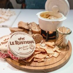 Boska Pizzaplank Friends L - BBQ Accessoires - Eikenhout - Handige Opvanggeul - Ø 34 Cm 22 Boska Pizzaplank Friends L - BBQ Accessoires - Eikenhout - Handige Opvanggeul - Ø 34 Cm -Barbecuebenodigdheden 1200x1200 609