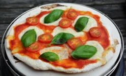 Cobb - Pizzasteen - Cordieriet -Barbecuebenodigdheden 1200x729