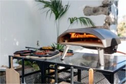 Ooni Koda Gas-Powered Outdoor Pizza Oven 28 Ooni Koda Gas-Powered Outdoor Pizza Oven -Barbecuebenodigdheden 1200x801 4