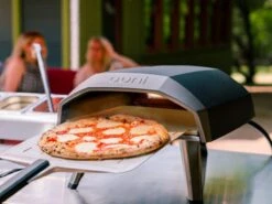 Ooni Koda Gas-Powered Outdoor Pizza Oven 27 Ooni Koda Gas-Powered Outdoor Pizza Oven -Barbecuebenodigdheden 1200x900 26