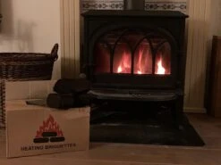 Merkloos Turfbriketten - Turfblokken- Turf - 1x14 Stuks - Haardhout - Kachel - Openhaard - 14 Kg -Barbecuebenodigdheden 1200x900 41