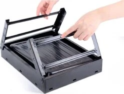 Merkloos Decopatent® Portable Houtskool BBQ - Barbecue - Inklapbaar - Barbecue Houtskool - Tafel Grill - Camping - Strand - Festival - Park -Barbecuebenodigdheden 1200x909