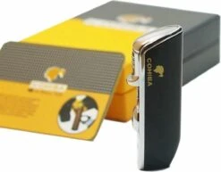 Cohiba® Sigarenaansteker - Sigarenboor - Sigaren - Sigaar - Cohiba Aansteker - Sigarenboor - Sigaren Accessoires - Sigarenknipper - Sigaar Aansteker - Cohiba - Incl. Luxe Geschenkdoos - Zwart -Barbecuebenodigdheden 1200x937 2