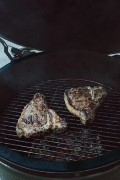 Kamado Vilt | BBQ Vilt | 3 Mm Dik ZWART | Kamado Vervangingsvilt | Hitteseal / Luchtseal BBQ | Geschikt Voor: Big Green Egg, Black Bastard, Kamado Joe, Big Joe & Grill Guru -Barbecuebenodigdheden 800x1200 3